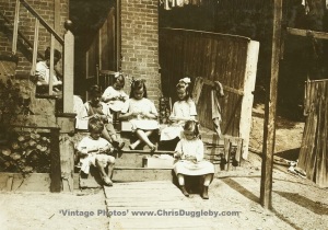 The Donovan Children aged from 7 to 13 are making tags for Dennison Co., Roxbury, Mass., USA (1912) 